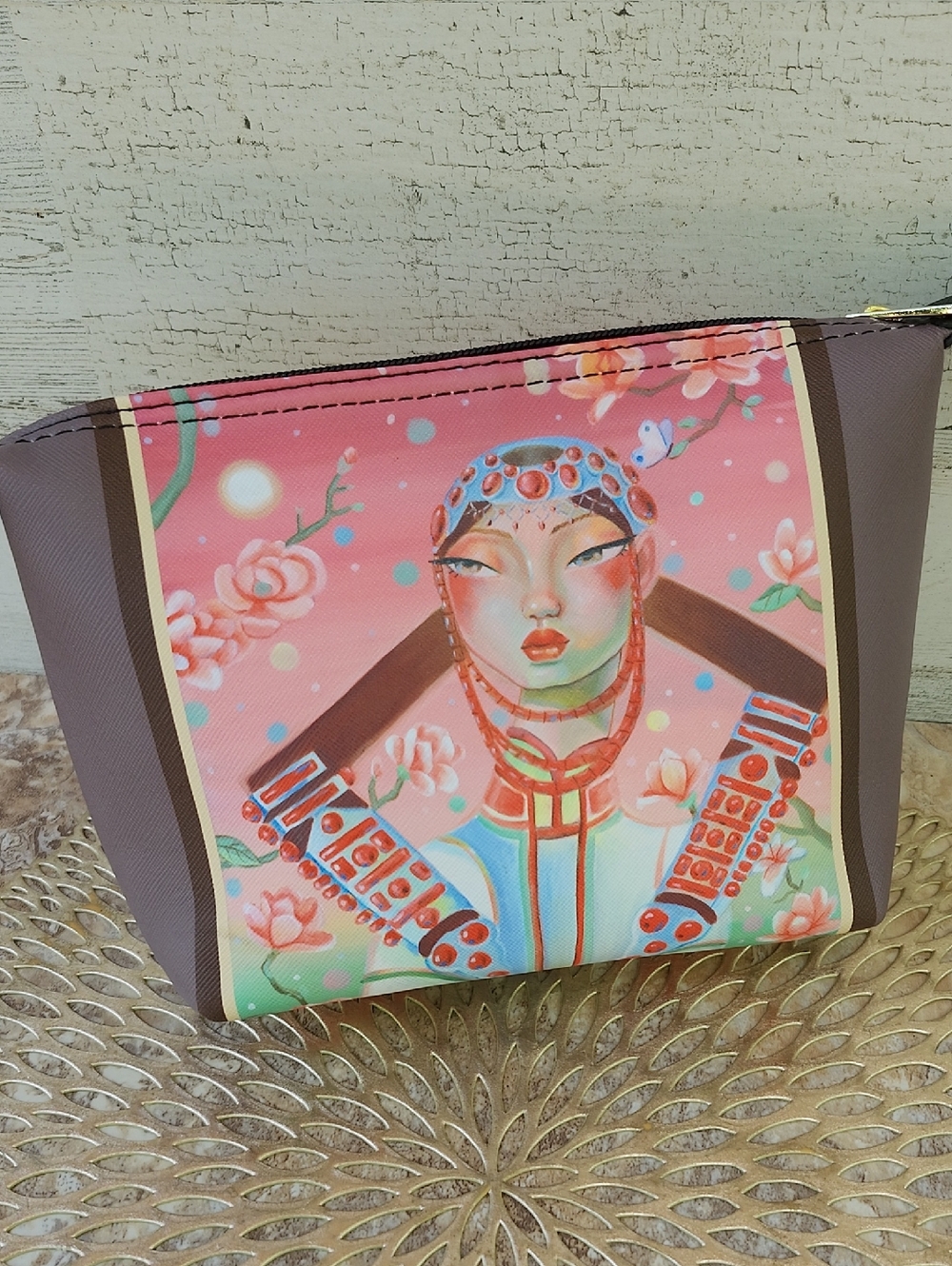 NWOT YALGUUN MONGOLIAN POUCH